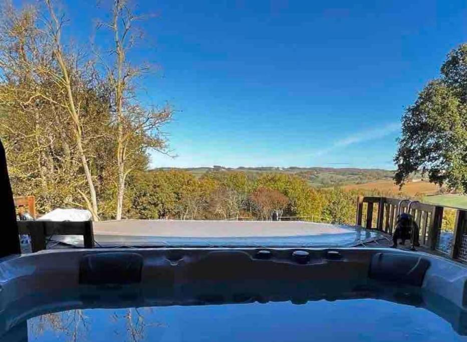 Gite A La Ferme Avec Jacuzzi Et Piscine Chauffee Saint-Felix-de-Tournegat Exteriér fotografie